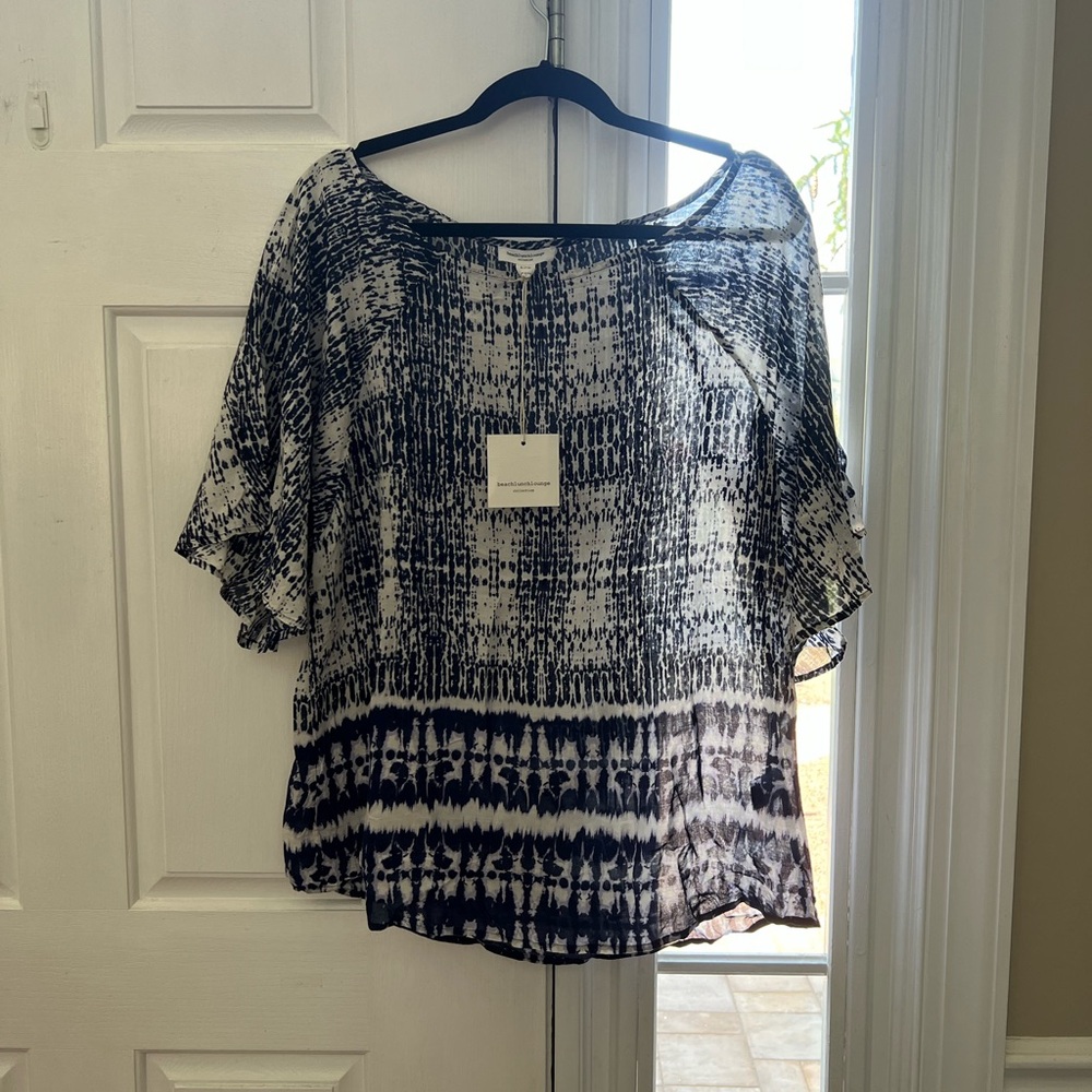 beachlunchlounge Black and White Abstract Blouse